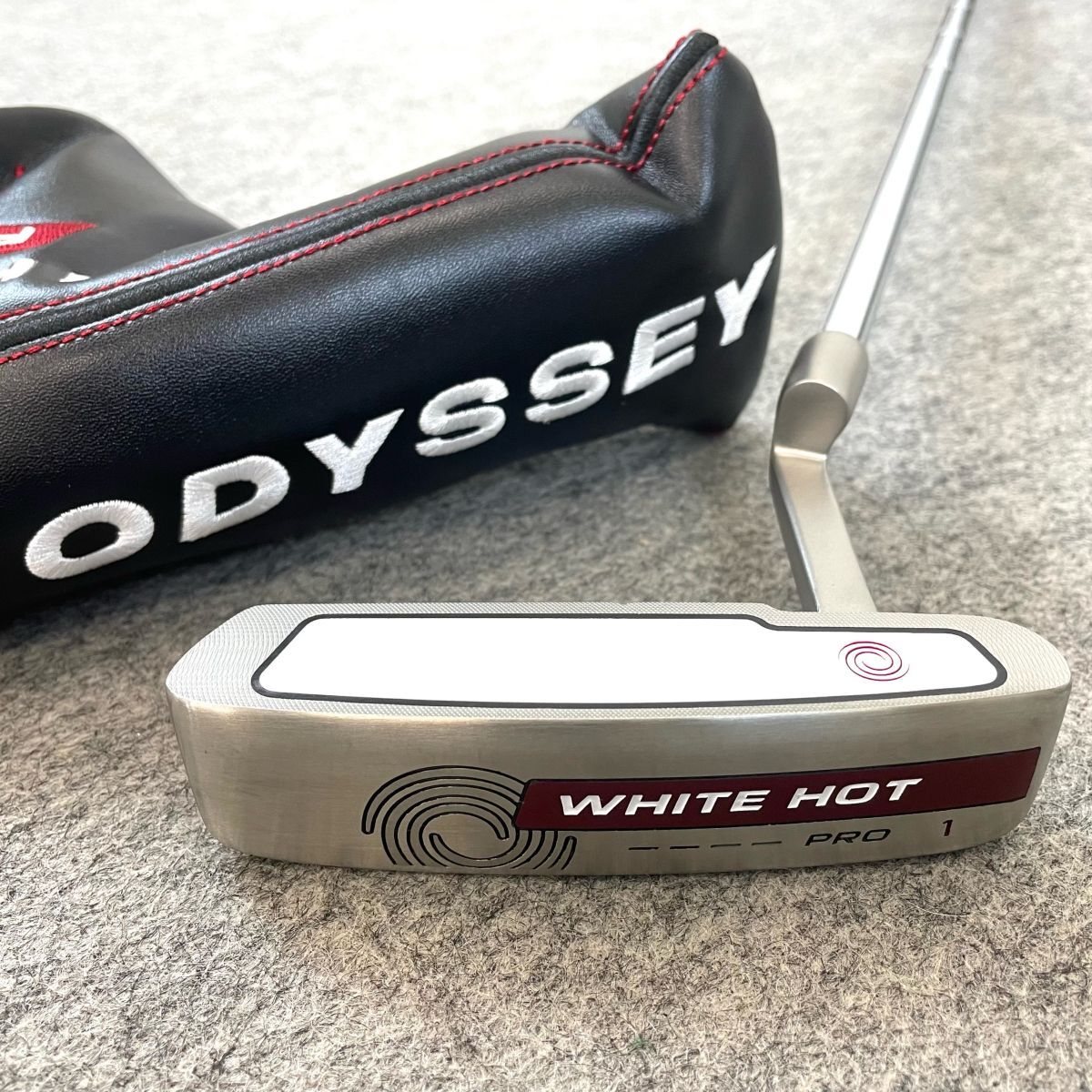 未使用に近い婀未使用 ODYSSEY オデッセイ WHITE HOT PRO ホワイトホット パター ゴルフ クラブ 右用