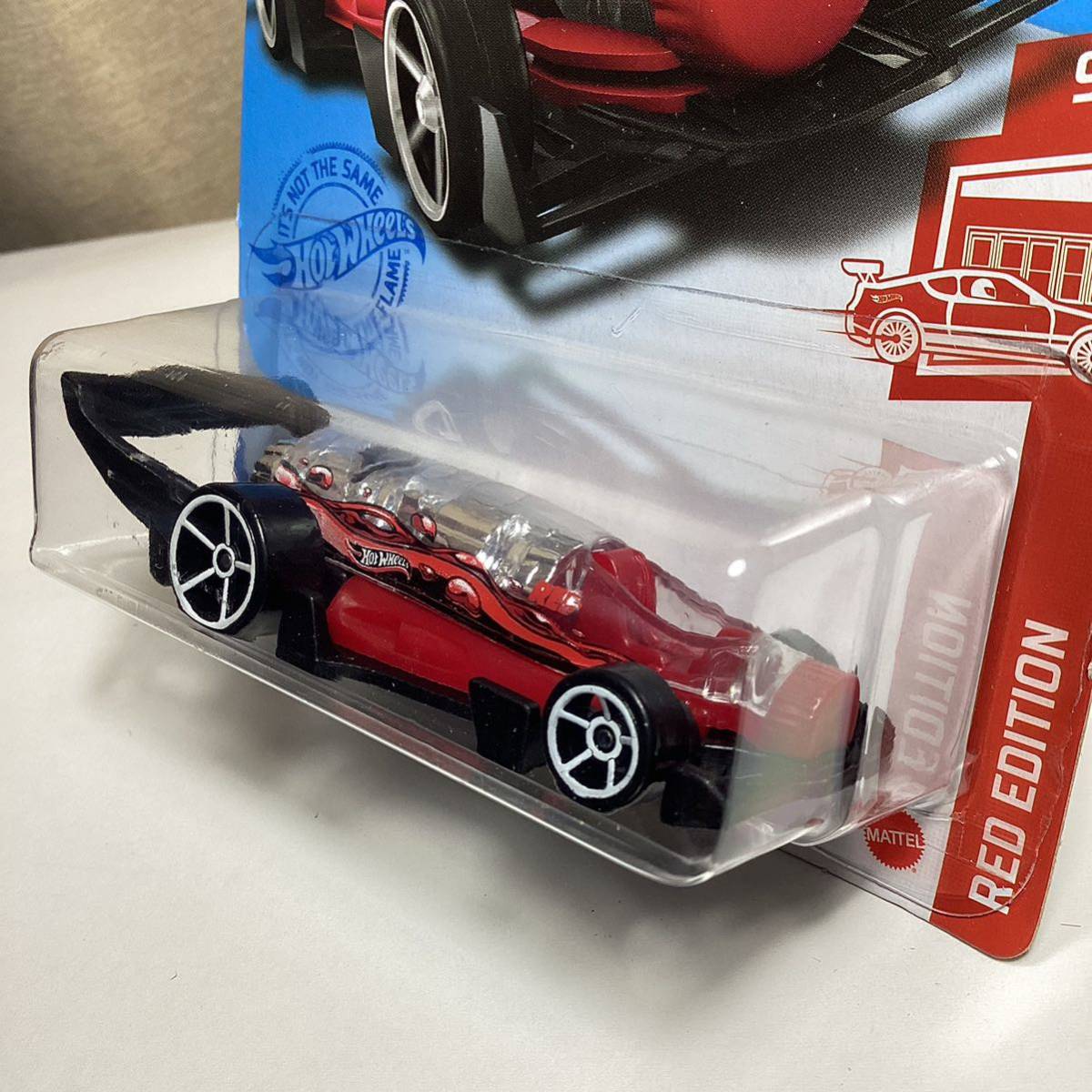 未使用に近いTarget限定レッドエディションホットウィール カーボネーター RED EDITION Hot Wheelsの落札