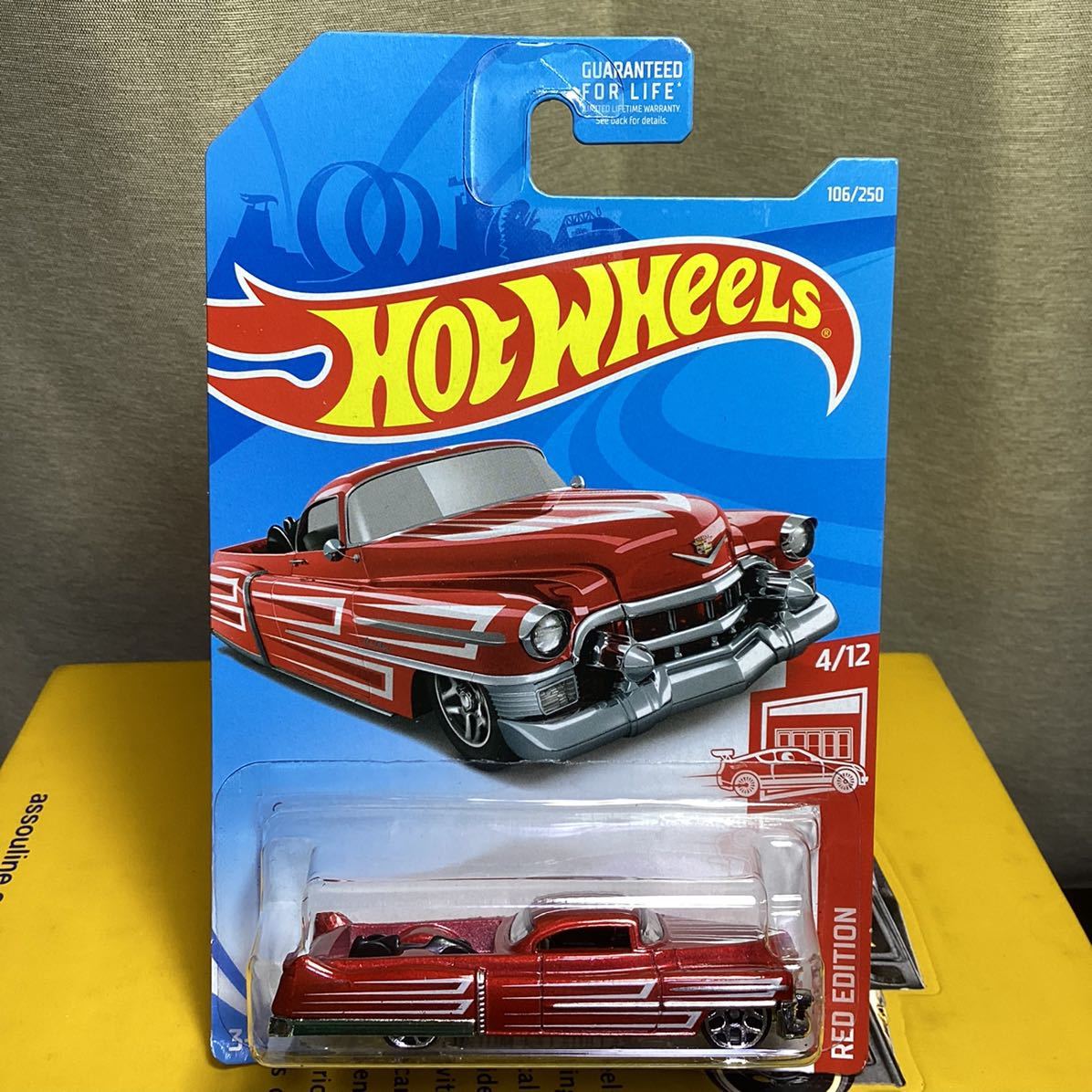 未使用に近いTarget限定 Red Editionホットウィール カスタム 53 キャデラック ターゲット Hot