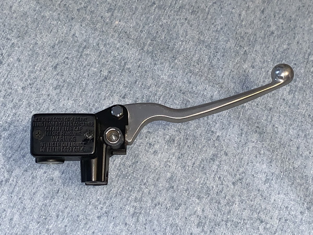 43015-0564 カワサキ純正 シリンダー アッシー マスター フロント JP 43015-0564 カワサキ純正 シリンダー アッシー マスター フロント JP