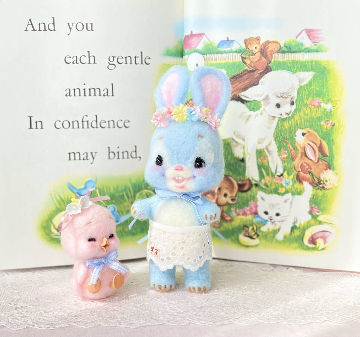 pinocosmile☆カラフルなうさぎちゃん^ ^☆レトロアニマル☆羊毛