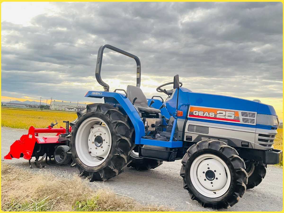 SOLD OUT】【美品】イセキ トラクター GEAS AT23 ジアス 23馬力 4WD