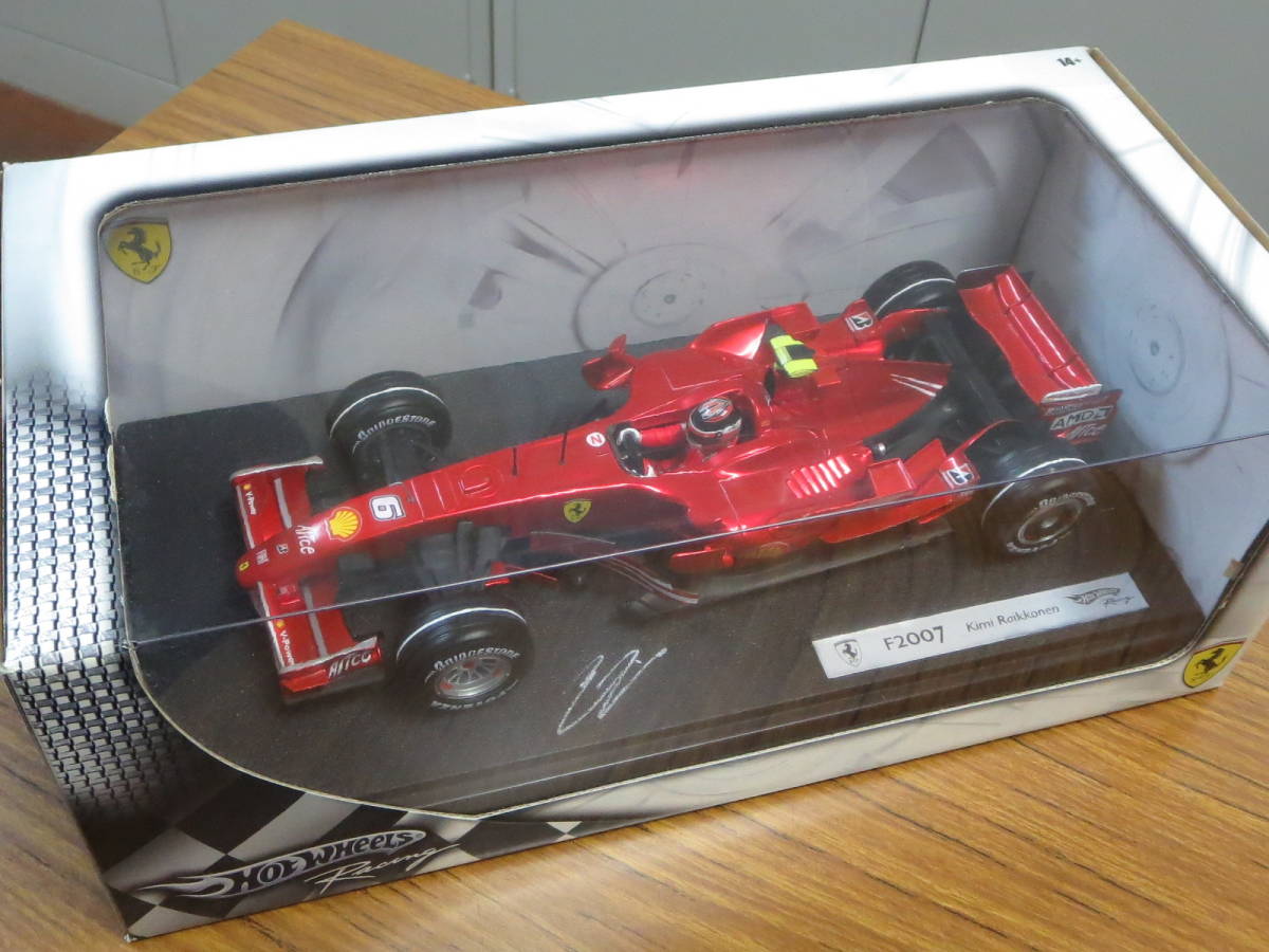 未使用】【ライコネン直筆サイン入り】フェラーリF2007 ワールド