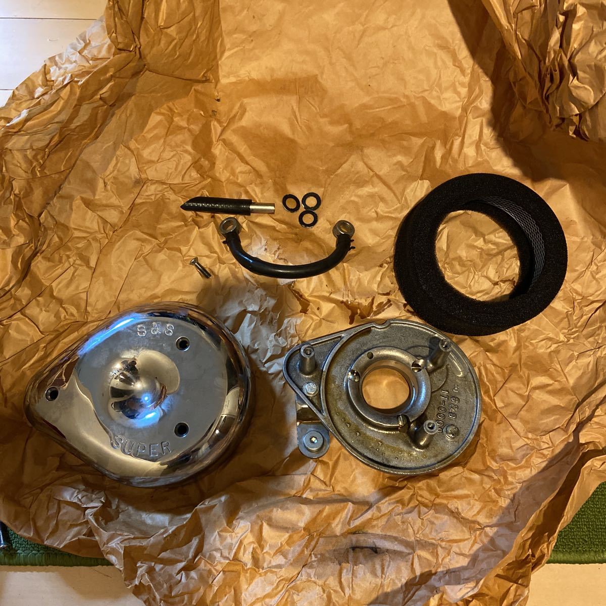 【やや傷や汚れあり】エアクリーナーインサート スカルコレクション 2941604 スポーツスター1200XLから取り外し の落札情報詳細