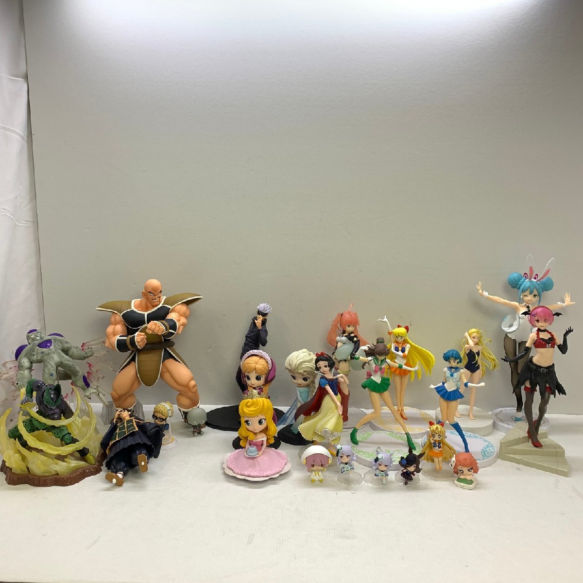 ドラゴンボール 売上高 2021 2402281396 フィギュア まとめ売り