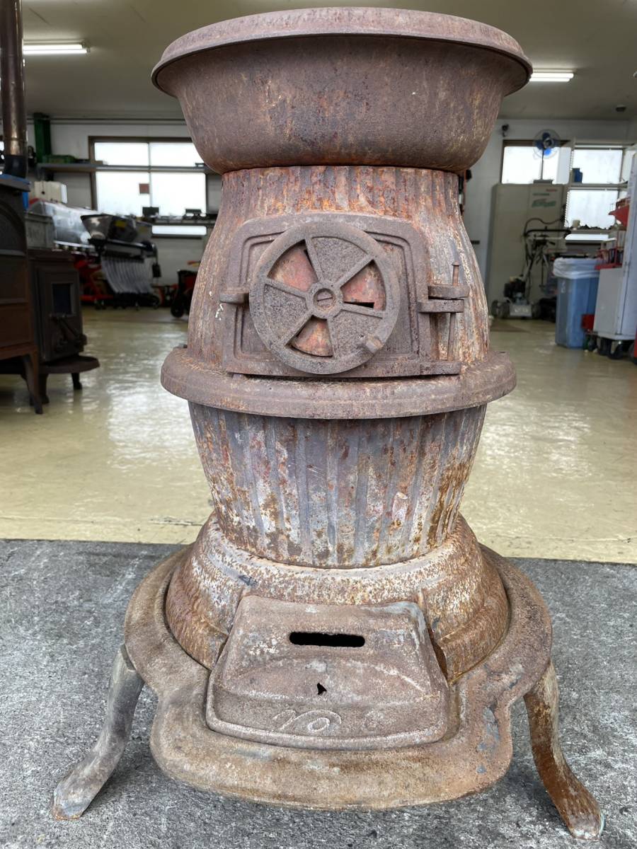 サロンストーブ 金属ガード付き　炭 練炭ストーブ　レトロ　災害　非常時 焚き火 バーベキュー BBQ 缶ストーブ おうちキャンプ 木炭コンロ