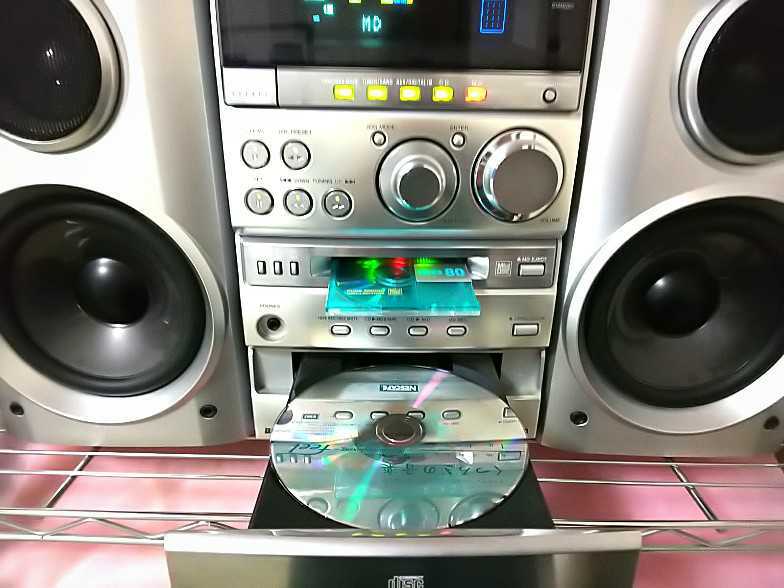 目立った傷や汚れなし】CDシステムミニコンポ AIWA XR-MD100ブック