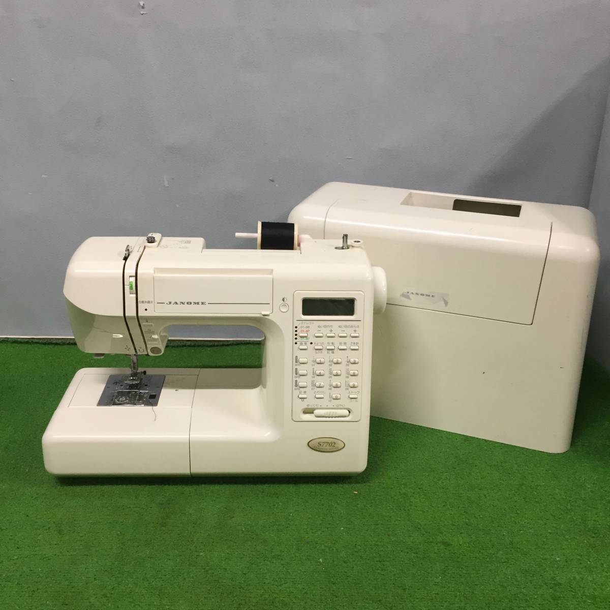 JANOME 暖か ジャノメ コンピューターミシン S7702 840型