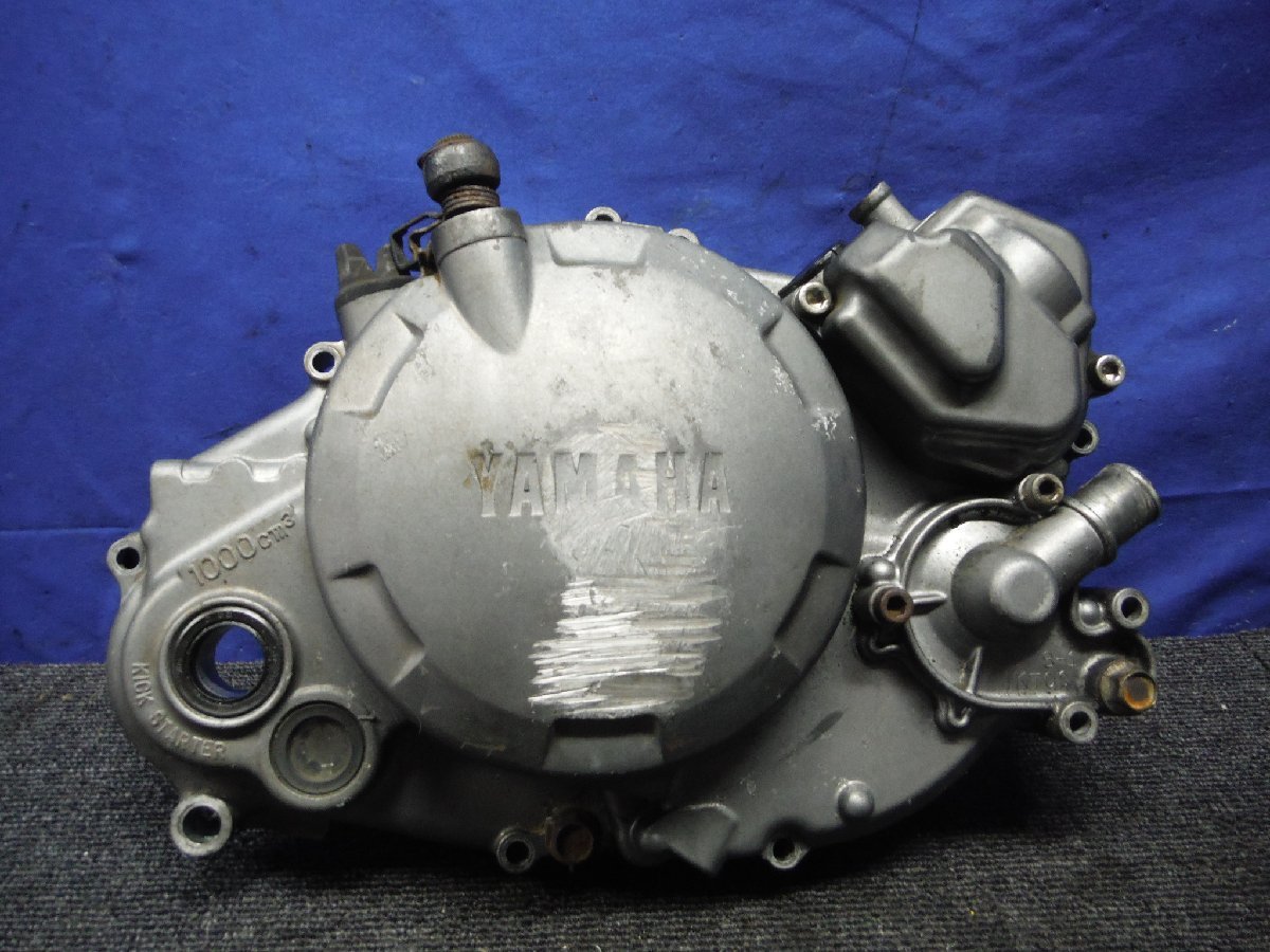 【傷や汚れあり】R1Z R1Z 3XC エンジンパーツ 右クランクケースカバー クラッチカバー ウォーターポンプ 送料表あり（ TZR250