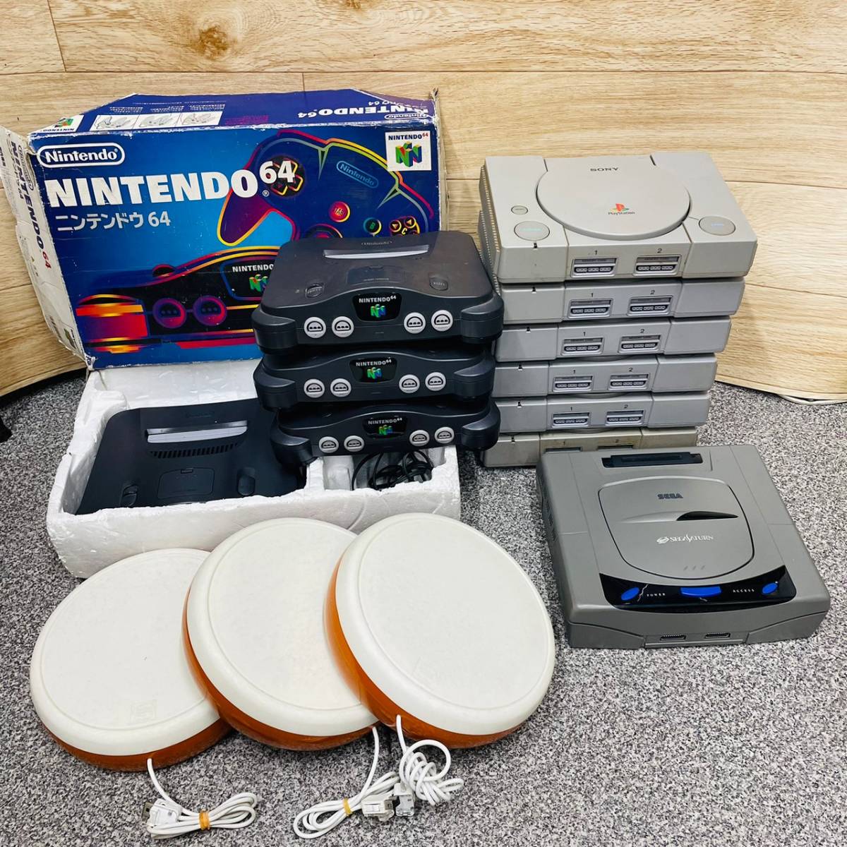 PS4pro CHU-7000B 本体 SwitchPS4 Pro 本体 CHU-7000B 1TBセット