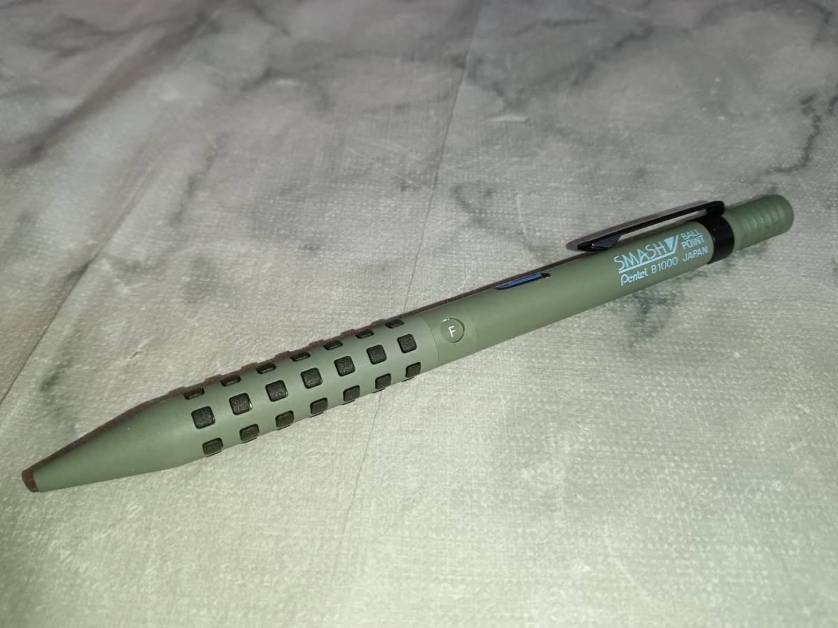 目立った傷や汚れなし】レトロ 油性ボールペン Pentel SMASH BALL