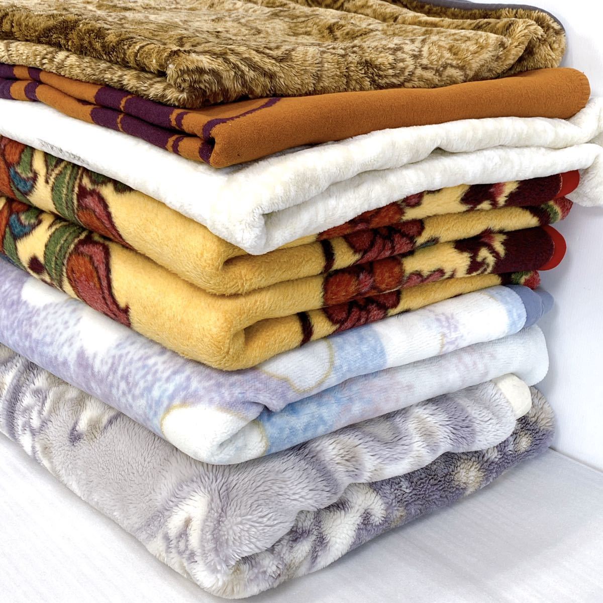 中古 毛布 6枚 薄手 梱包用 緩衝材 引越し 多目的 あて布 養生 ウエス 毛布 引越のため大量出品中様 リクエスト 6点 まとめ商品 中古 毛布 6