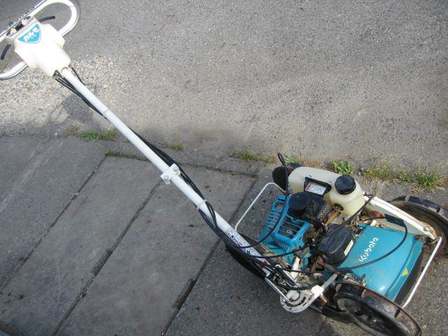 クボタ 草刈機 モア F2400B Kubota