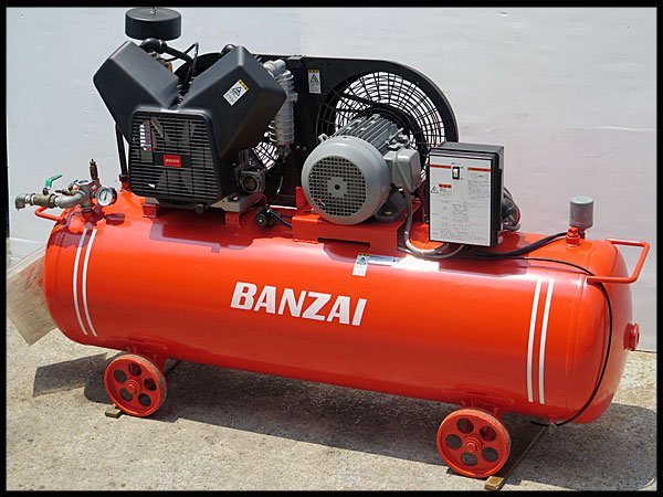 バンザイ BANZAI ★エンジンコンプレッサー ★ＣＴＥ-２３７Ｑ  ★５馬力   ★中古・道内配送応相談！ バンザイ BANZAI ☆エンジンコンプレッサー ☆CTE-237Q ☆5