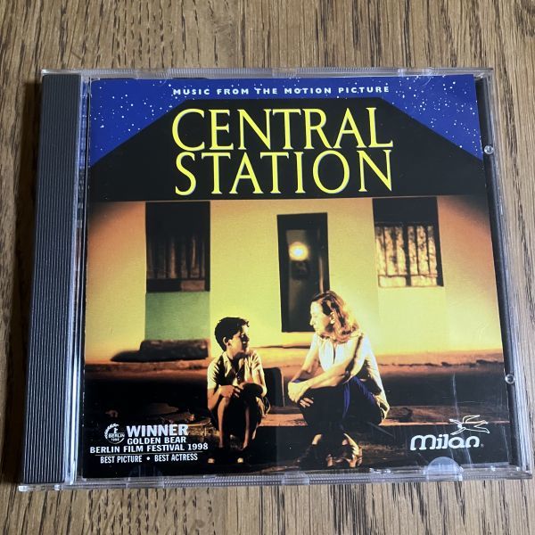 【目立った傷や汚れなし】【サントラCD】セントラル・ステーション CENTRAL do BRASIL ジャキス・モレレンバウム アントニオ