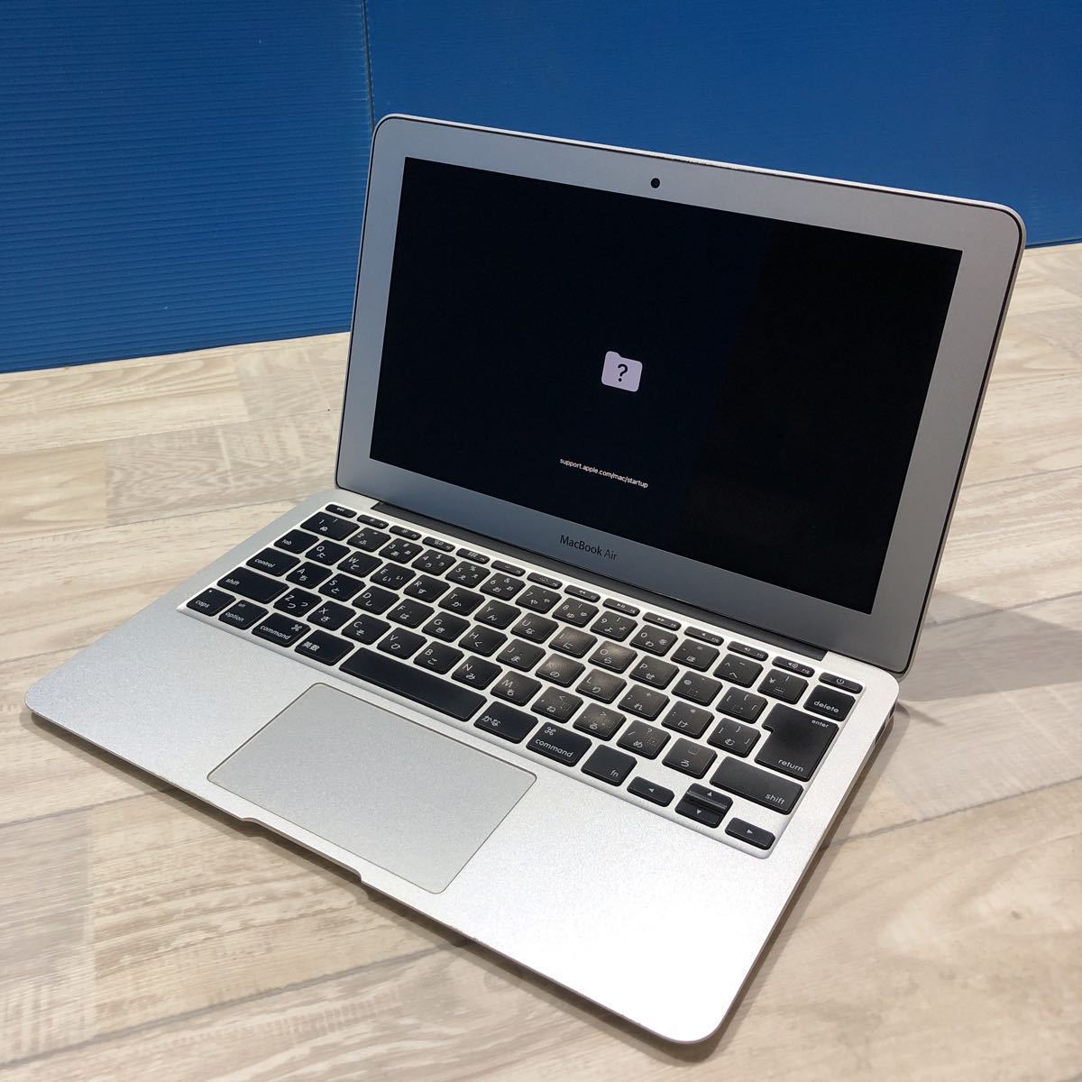 【やや傷や汚れあり】Apple MacBook Air A1465 1.7GHz デュアルコアIntel Core i7 HD ...