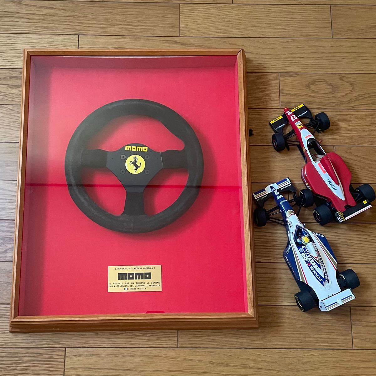 MOMO F1 本物 当時物 momo f1 conceptステアリングホイール 細かく