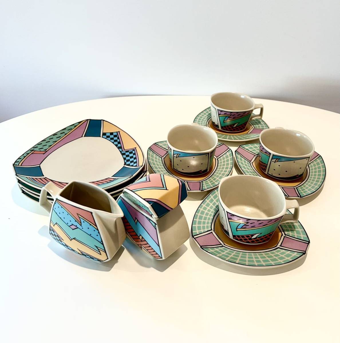 ローゼンタール・スタジオライン　ドロシーハフナーデザイン三角皿5枚セット ローゼンタール・スタジオラインドロシーハフナーデザイン三角皿