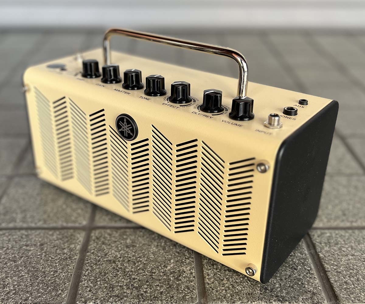 【傷や汚れあり】 YAMAHA THR5 ヤマハ コンパクトギターアンプ アンプシュミレーション USBインターフェイス機能 バッテリー駆動