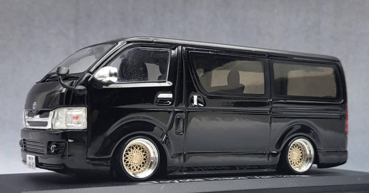 未使用】1/43 トヨタ ハイエース改 200系 インチアップ BBS RS
