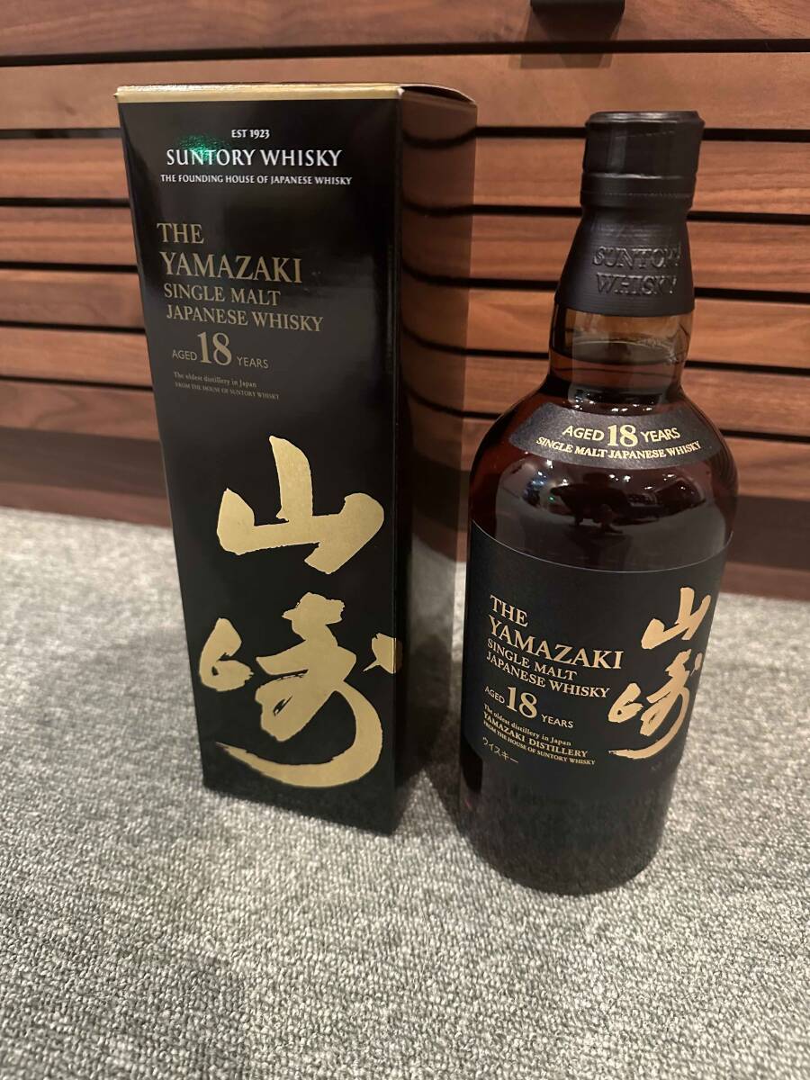 SUNTORY　サントリー 山崎 18年 43％ 700ml YAMAZAKI 新品未開封　Japanese whisky シングルモルトウイスキーの1番目の画像