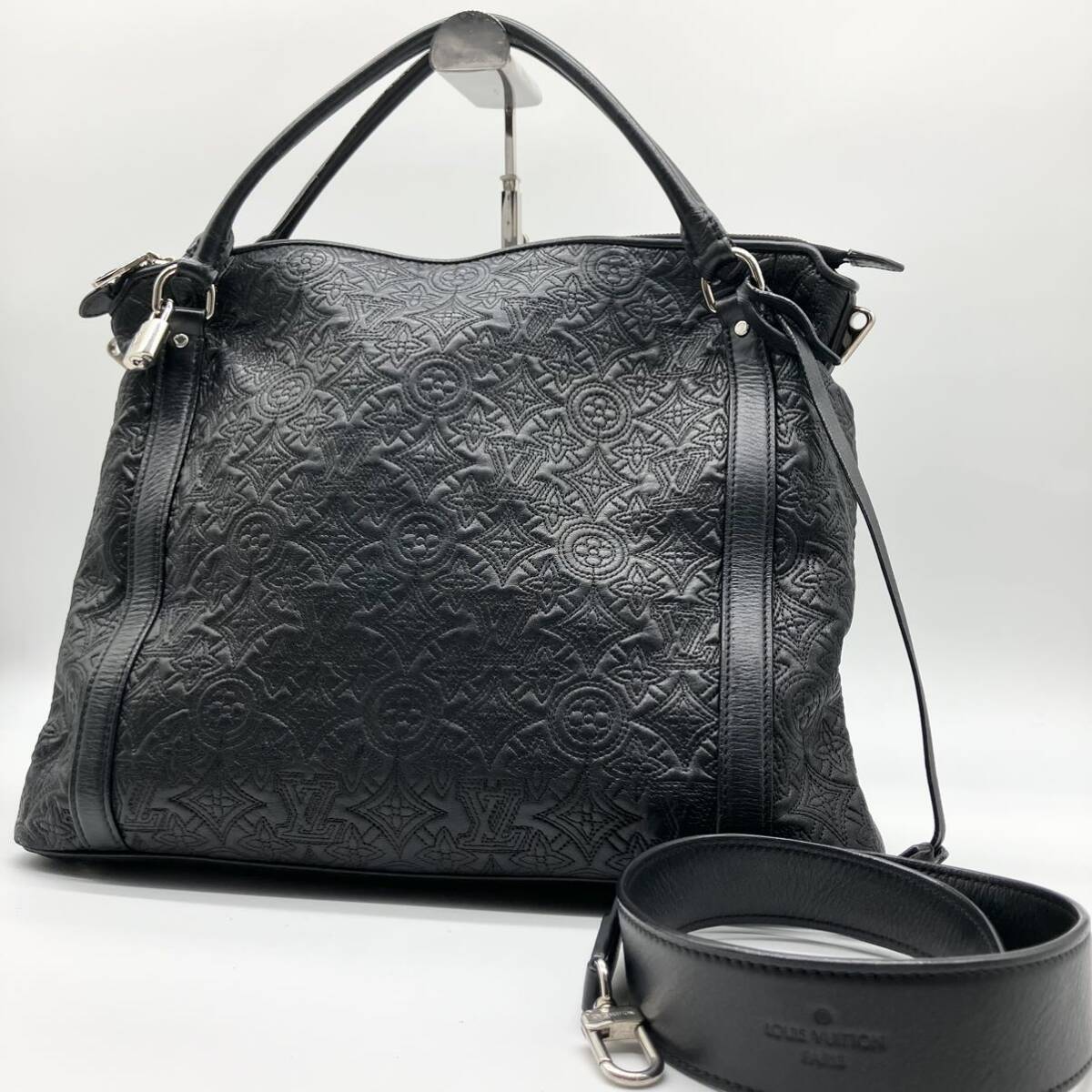 美品 ヴィトン ユタ キャニオン メッセンジャーPM ショルダー
