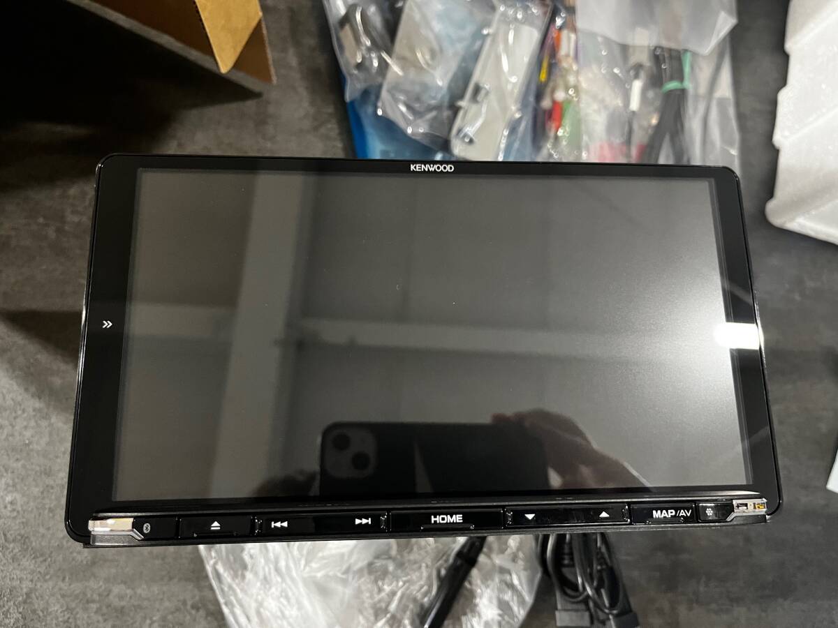 KENWOOD 彩速ナビ MDV-M908HDL 9インチ 【未使用品】（KENWOOD 彩速 9 
