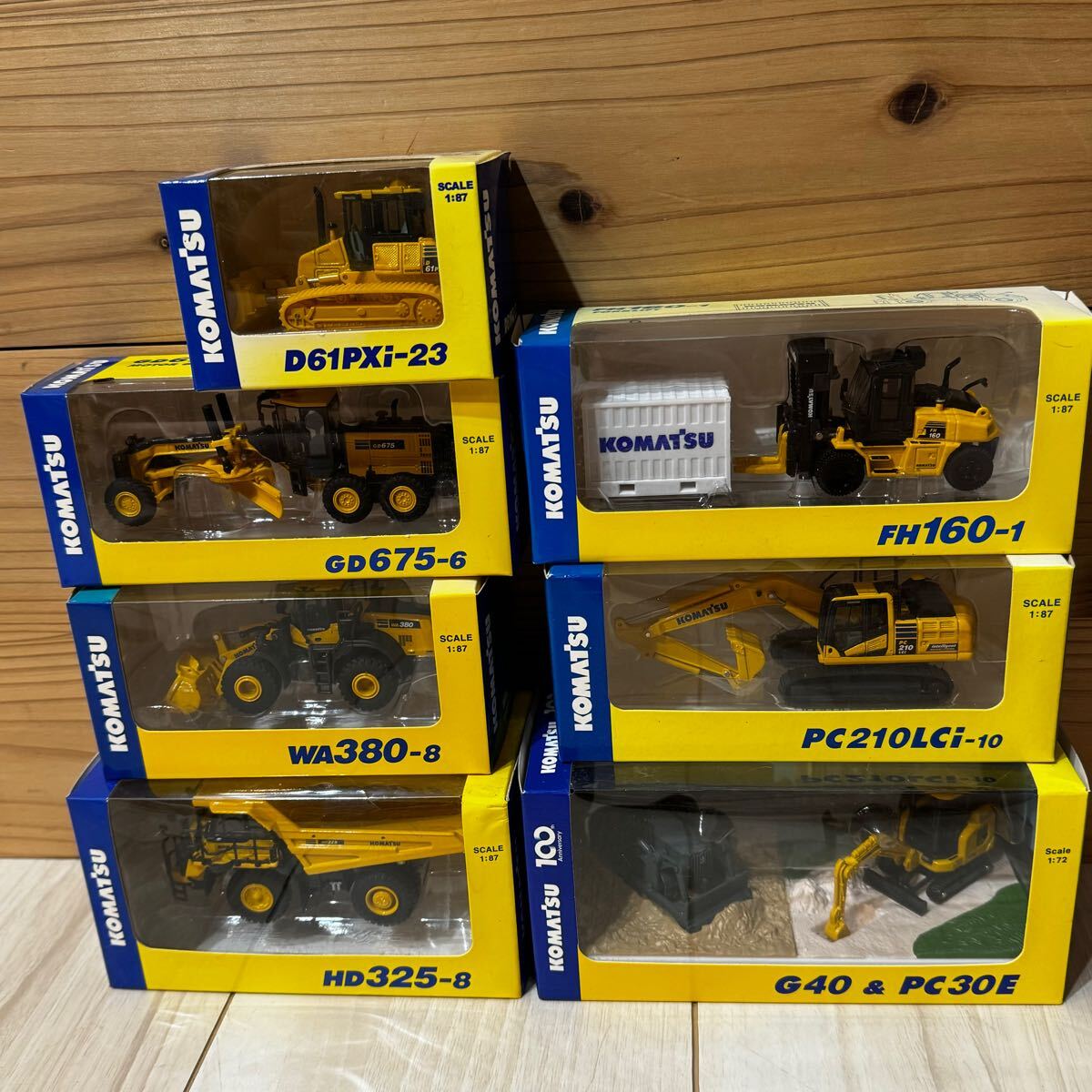 [非売品]コマツ ミニカー4台セット 非売品]コマツ ミニカー4台セット