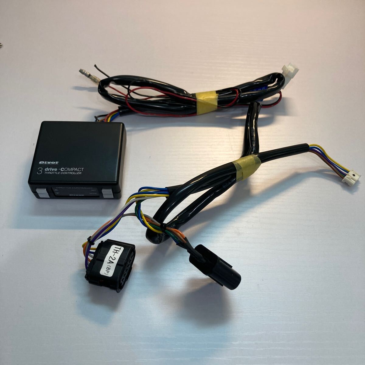 Pivot スロットルコントローラー 3-drive compact スイフト等 Pivot