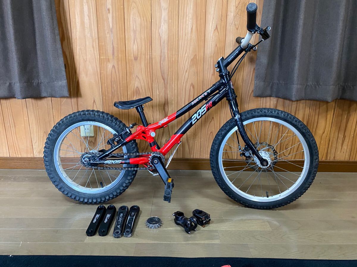 トライアル自転車MONTY 高額買取実施中!!】MONTY トライアルバイク magura stroke2 サス