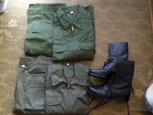 陸上自衛隊　旧作業服　作業服　戦闘服 自衛隊】旧型の服を着たら新隊員時代を思い出した。 - YouTube