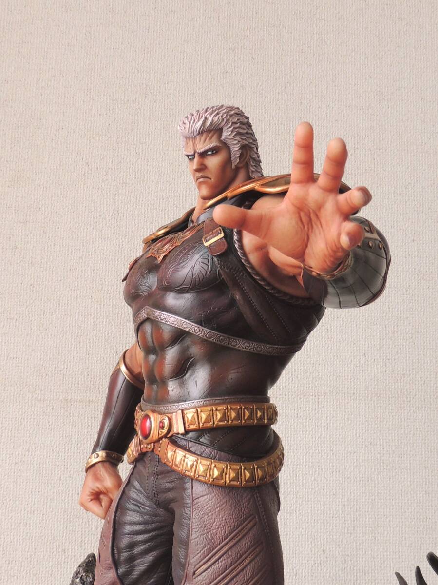 ○北斗の拳 ガレージキット ケンシロウ ラオウ カイオウ レイ