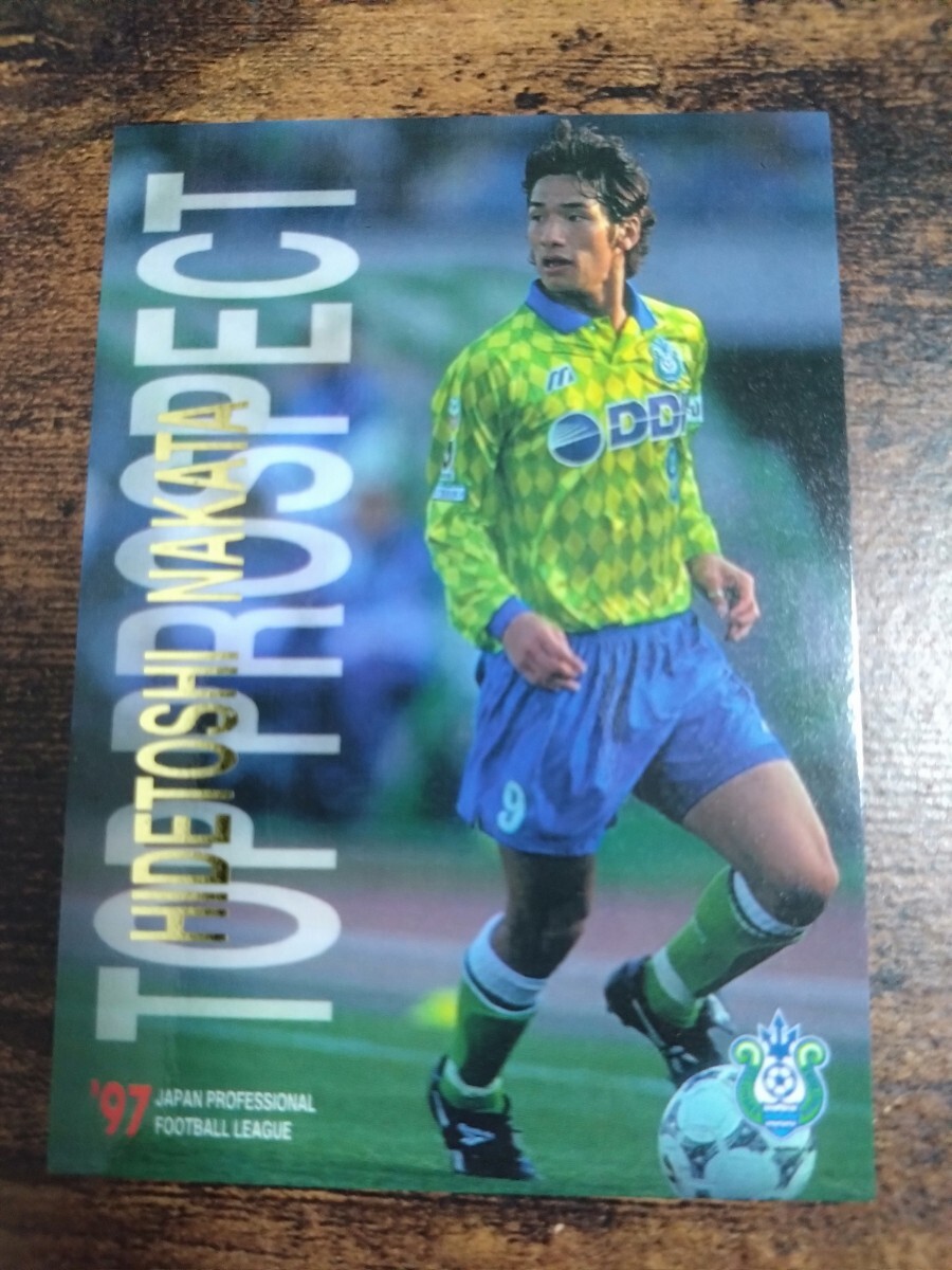 カルビー 1996 Jリーグ 中田英寿 175 ベルマーレ平塚 金文字の落札情報