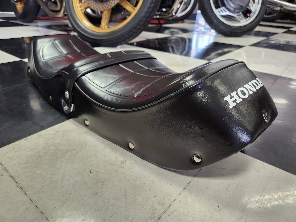 未使用に近い】川口シート 藤森仕様タックロールシート cb400f