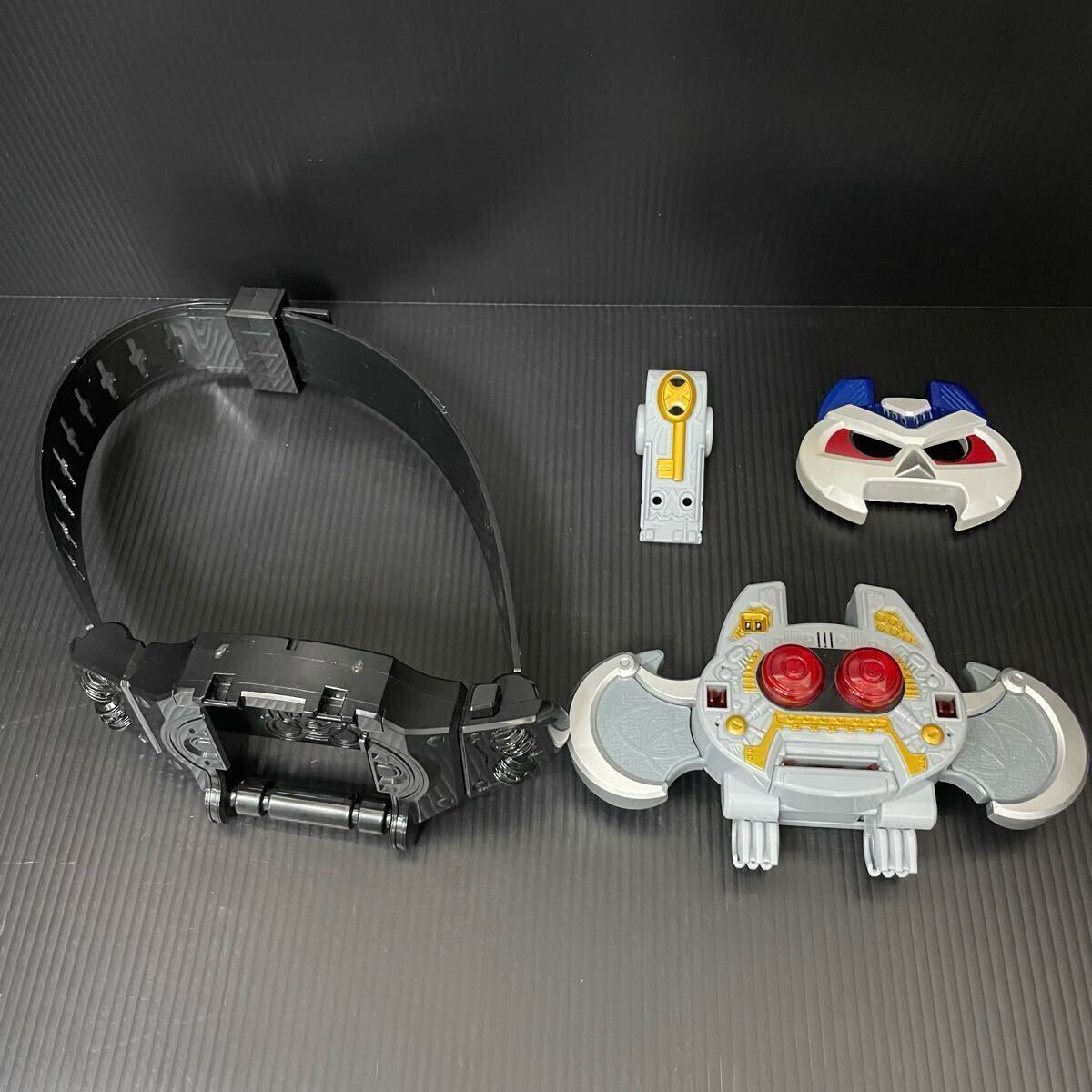 動作確認済 仮面ライダーキバ DXアークキバット&レイキバット セット 変身ベルト フエッスル 仮面ライダーキバ DXアークキバット\u0026レイキバットセット 欠品なし