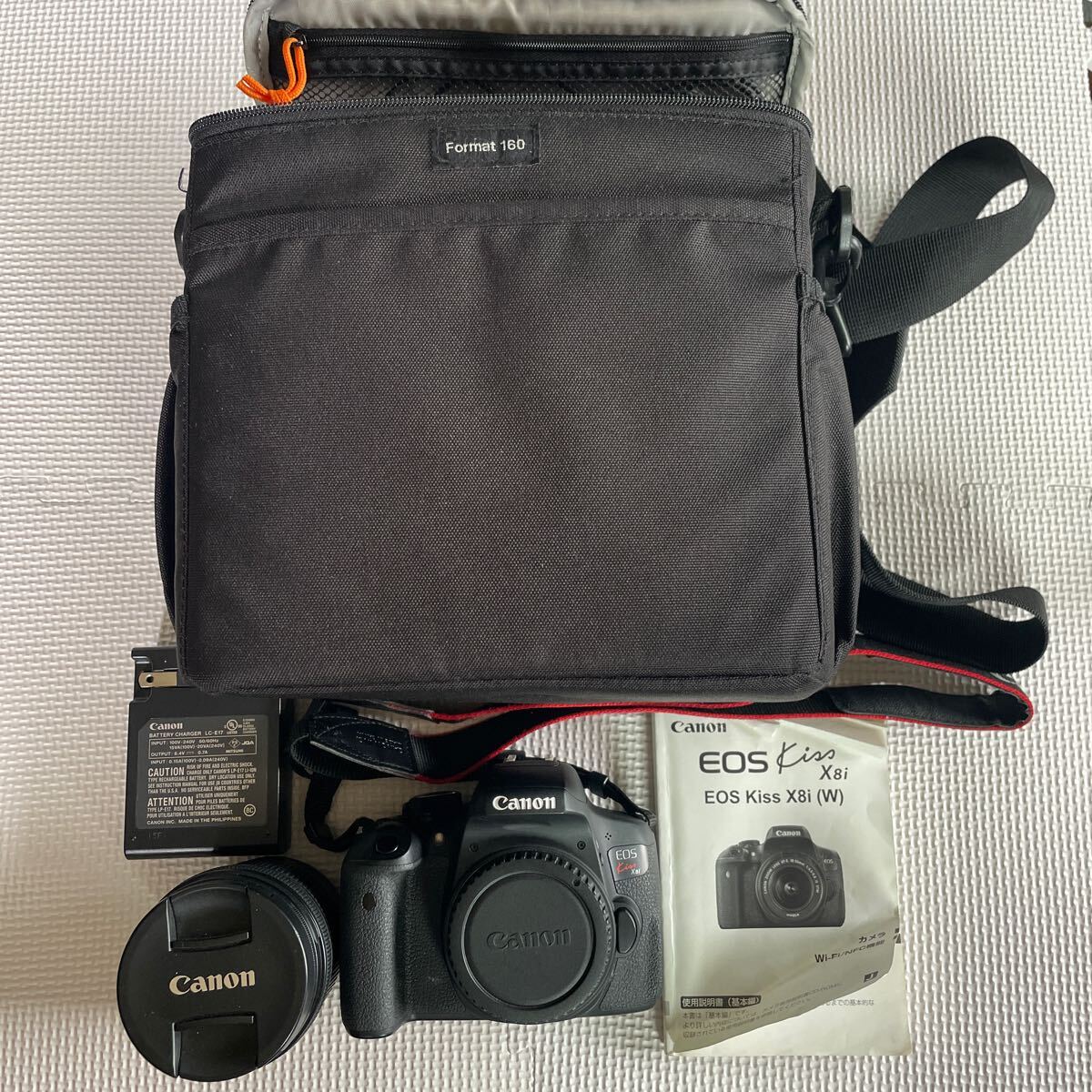 Canon デジタル一眼レフカメラ EOS Kiss X8i 有効画素数約2420万画素　高精細CMOSセンサー　WiFi/NFC機能　旧家蔵出し品　711の1番目の画像