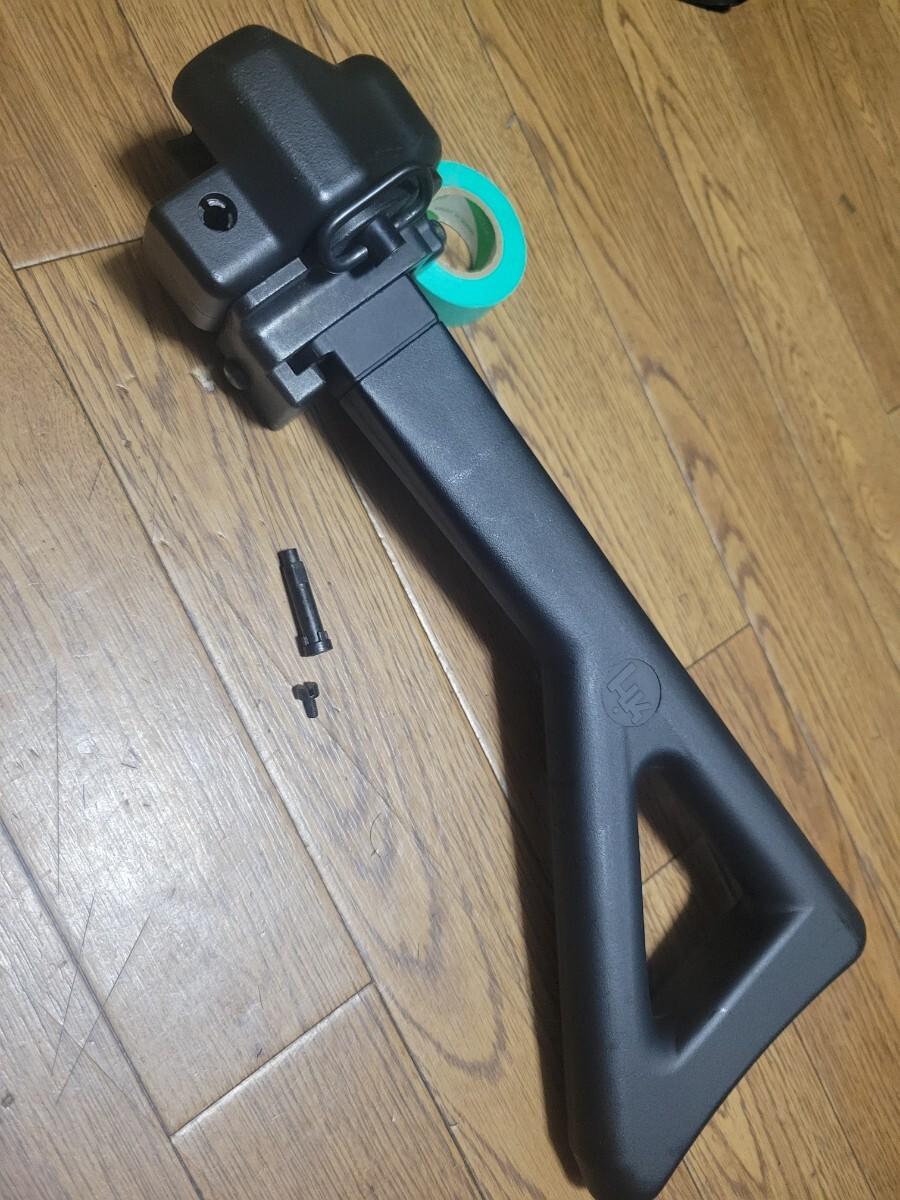【やや傷や汚れあり】49・マルイ電動MP5 (ver2) 折り畳みストック PDW 中古品 A4.A5.J.RAS SD用。の落札情報詳細 ...