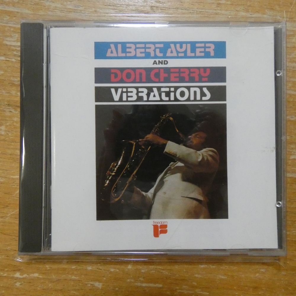 写真集◎井川遥『Good Vibrations』スリーブ外装｜2001年発行｜撮影