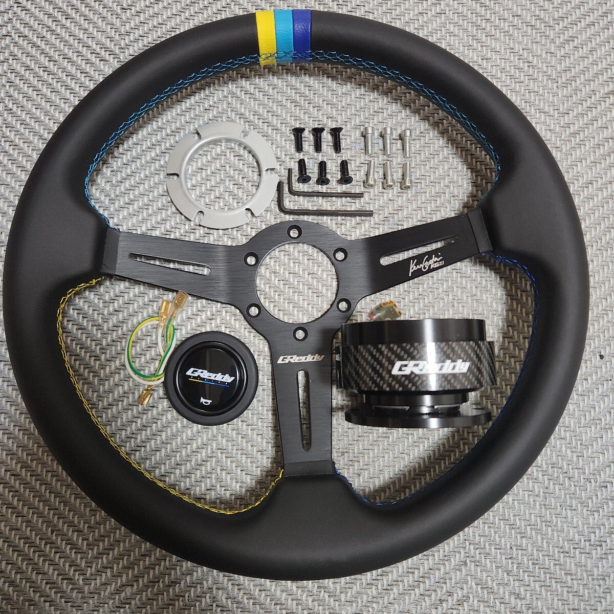 未使用/GReddy/ グレッディ/350mm/ディープコーン/スエード/バック 