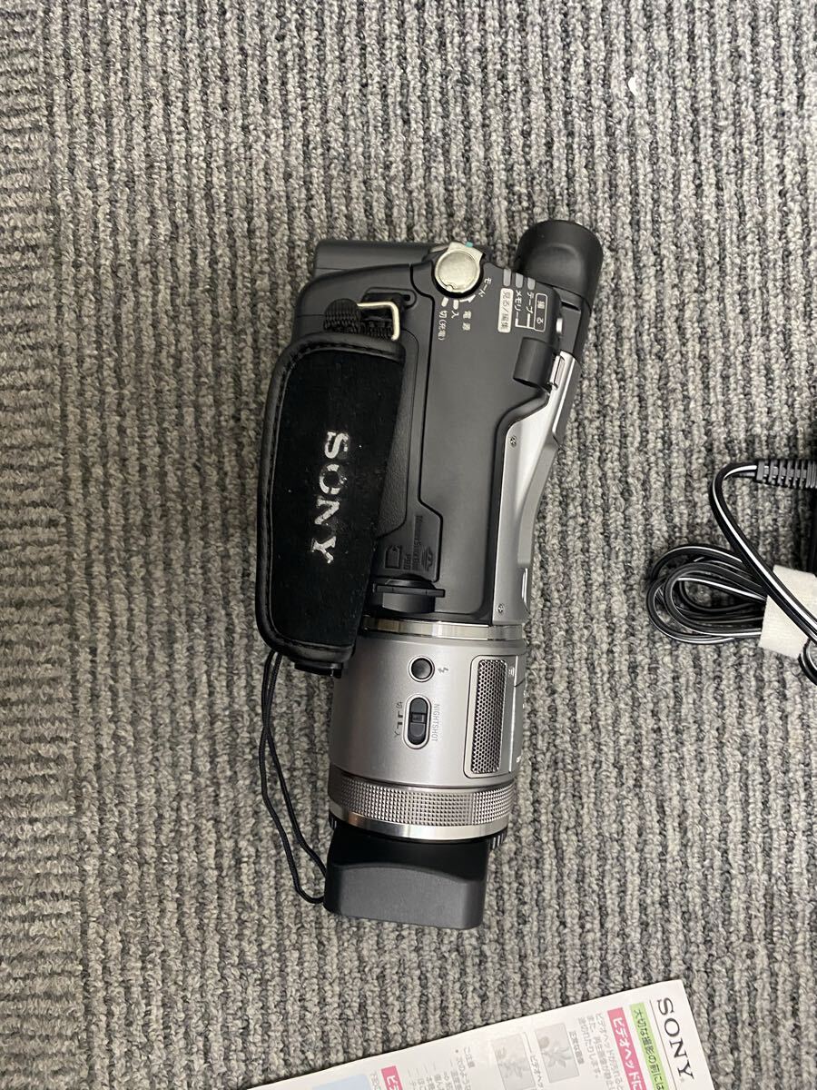 【目立った傷や汚れなし】【e279】美品 SONY ソニー HDV 1080i HANDYCAM デジタルHDビデオカメラレコーダー HDR ...