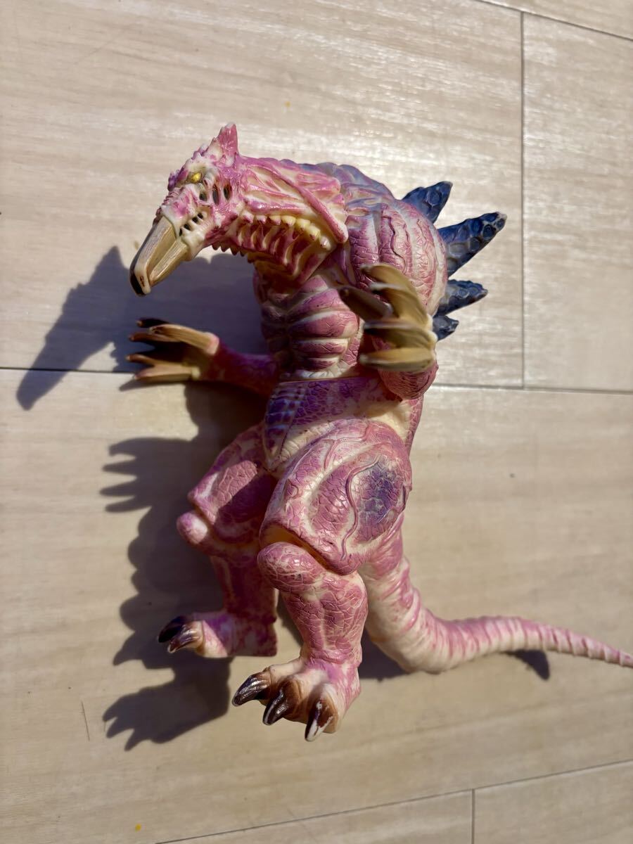 中古】即決 ウルトラ怪獣シリーズ ゴルゴレム ソフビ バンダイ 2004年