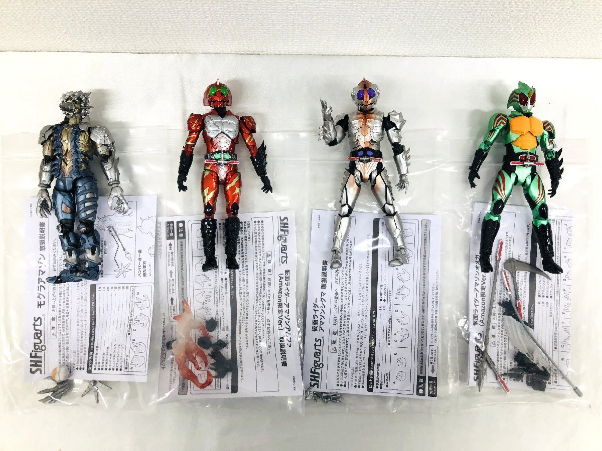 未使用品】特典B3ポスター [仮面ライダーアマゾンズSEASONII DIE SET 