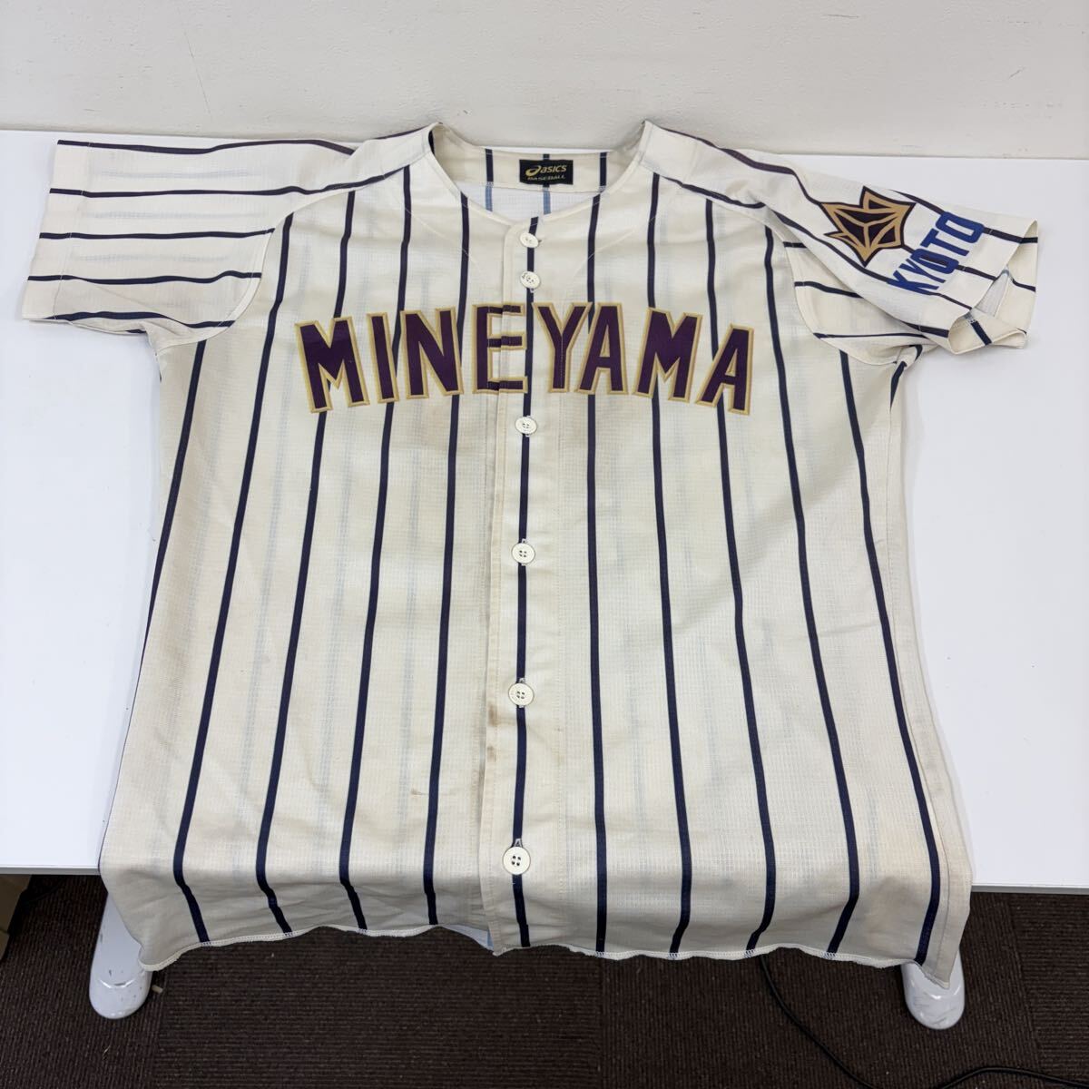 中古】山梨県 甲府第一高校野球部 ユニフォーム の落札情報詳細