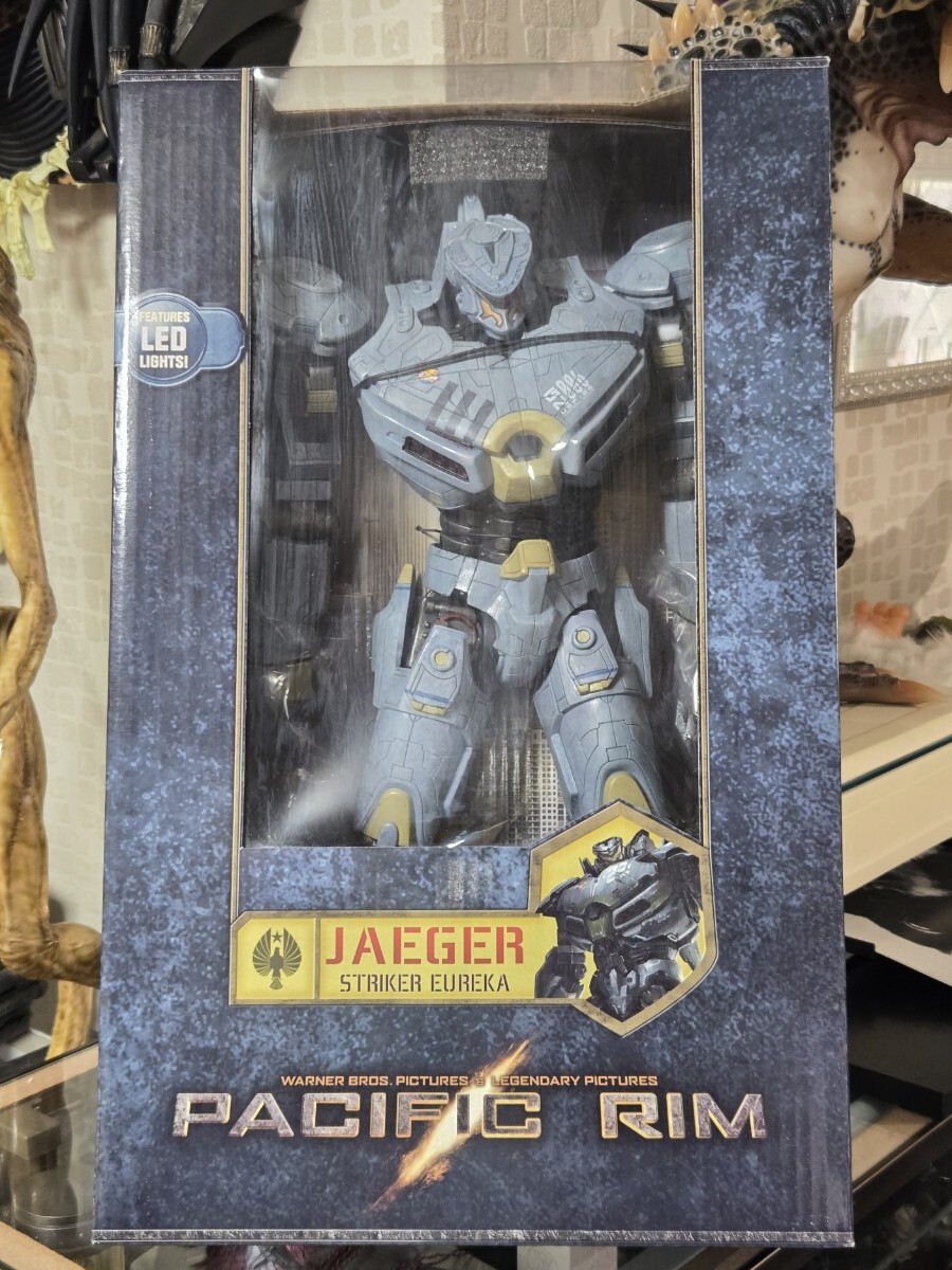 ネカ NECA クリムゾン・タイフーン パシフィックリム PACIFIC RIM 7