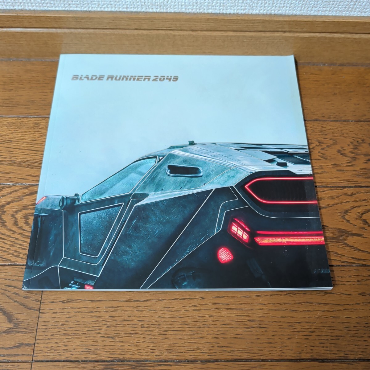 新品】 Blade Runner 2049 K LAPD 用紙 + ペン プロップレプリカ