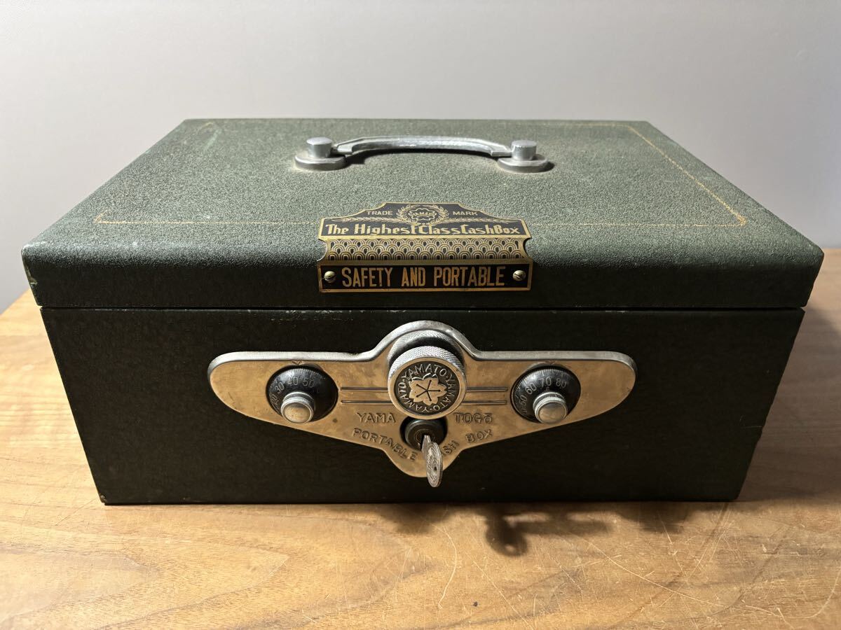 ウチダ手提げ金庫 CASHBOX UCHIDA 内田洋行 キャッシュボックス 深緑色