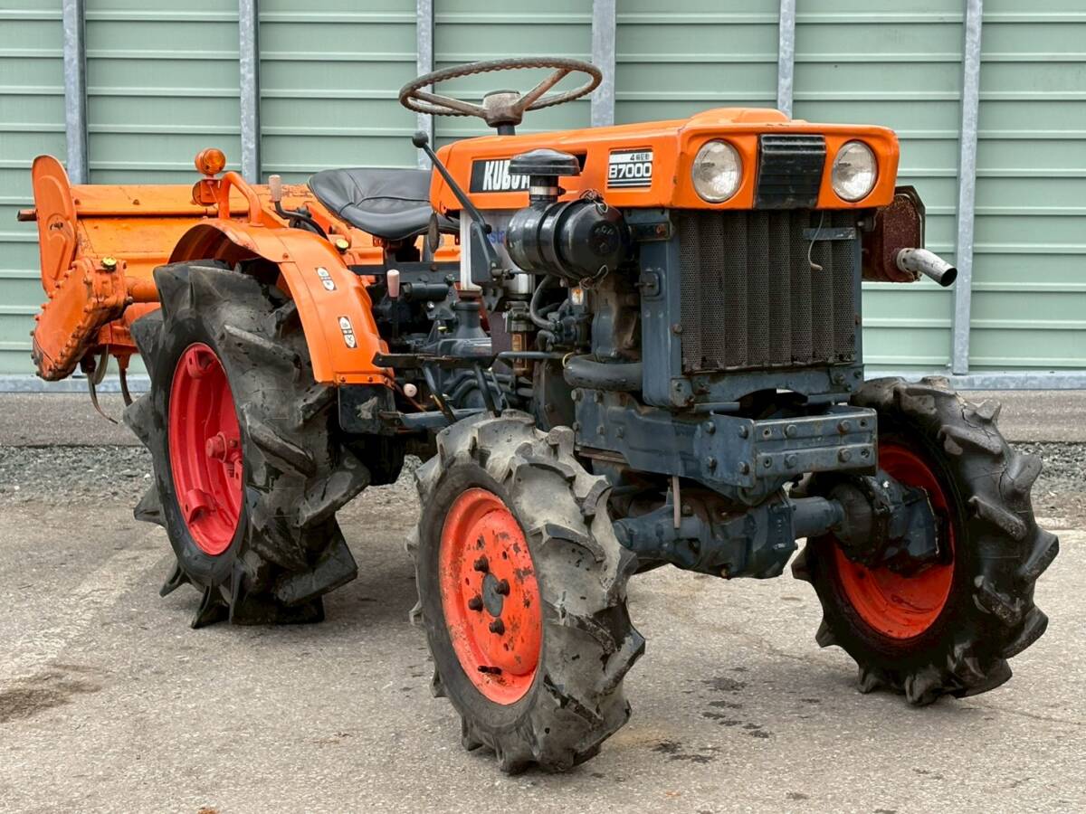 中古】【即決】クボタブルトラ B7001・4WD☆中古動作品・兵庫よりの