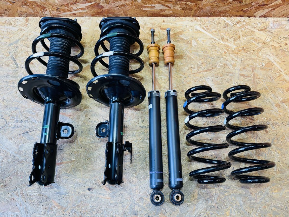 中古】未使用品☆30系 ヴェルファイア 純正 アブソーバー