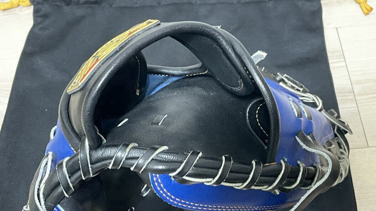 激レア！ヤクルトスワローズ古田敦也捕手着用直筆サイン入り