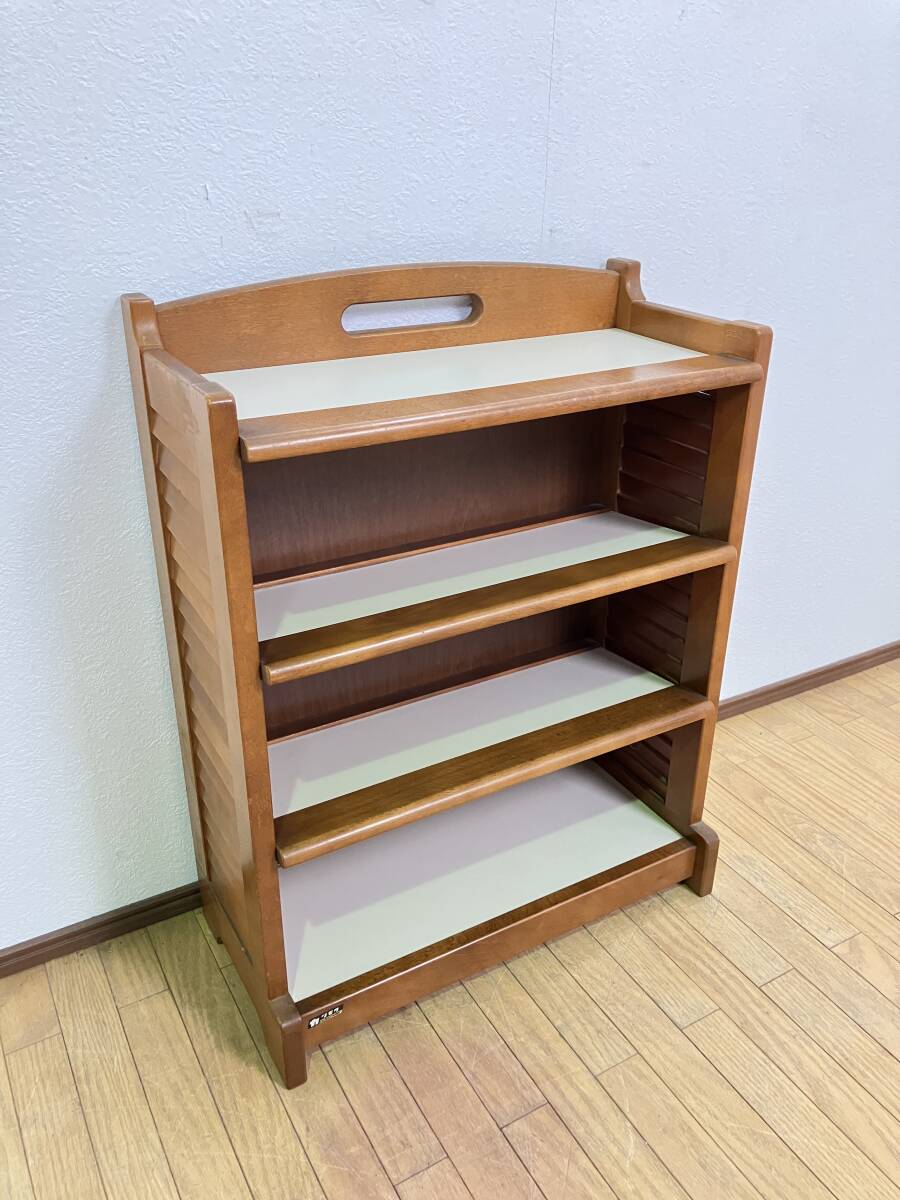 1739 パタパタ扉の木製収納棚　飾り棚　下駄箱　シューズラック　レトロ　古家具 〇大塚古家具 素朴な木味がチャーミングなパタパタ靴箱 収納棚 箪笥